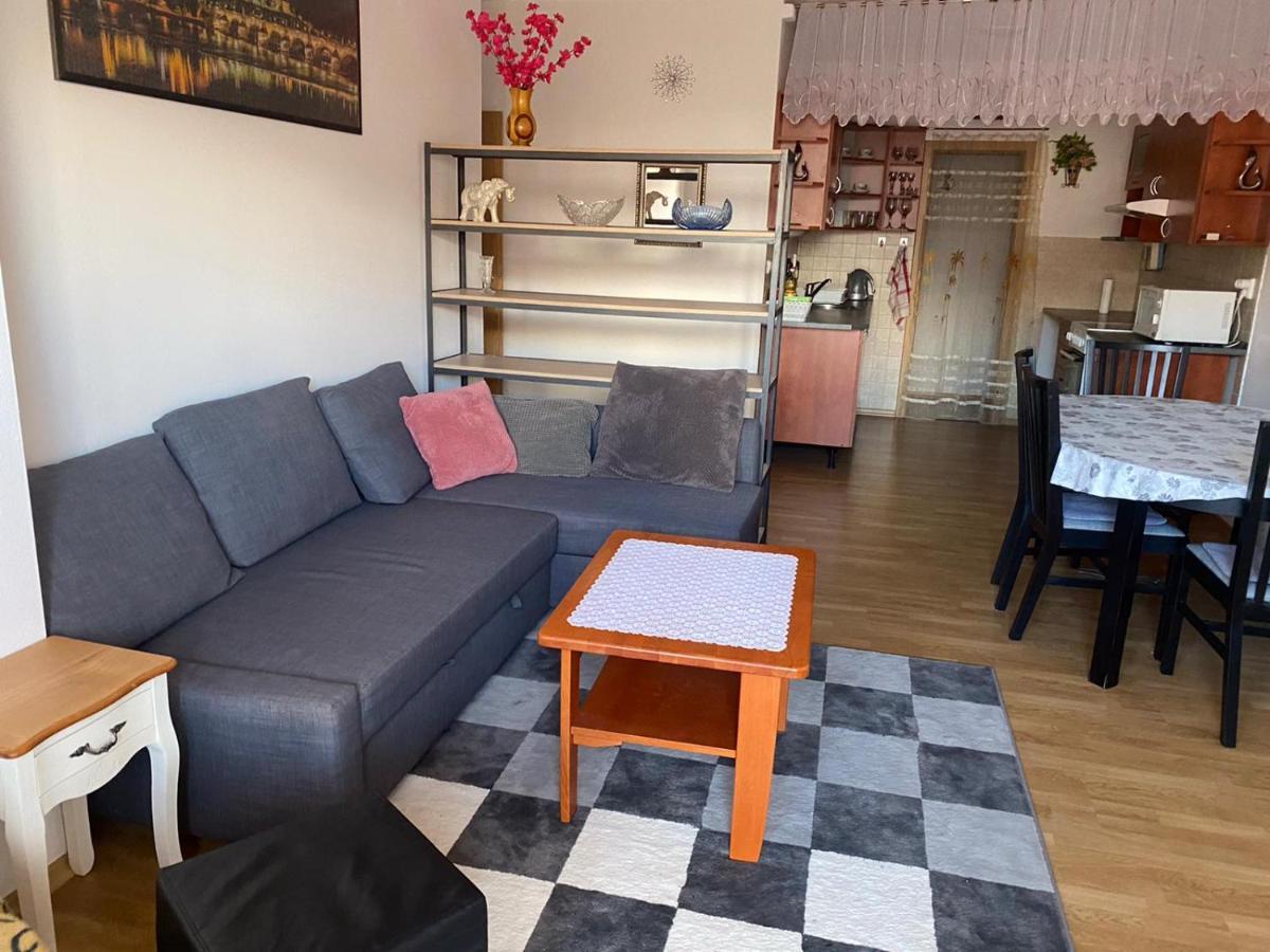 Apartman Tanas Atlantis Tabor Apartment Exterior foto